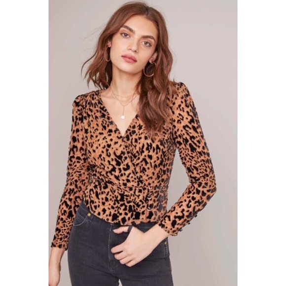 Astr Tops - NEW! ASTR the Label Iris Leopard Print Top